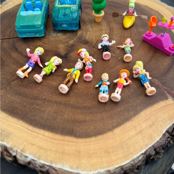 Polly Pocket Set - Picture 2 of 4